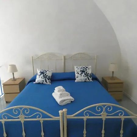 House Sasanelli *