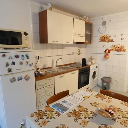 House Sasanelli 아파트