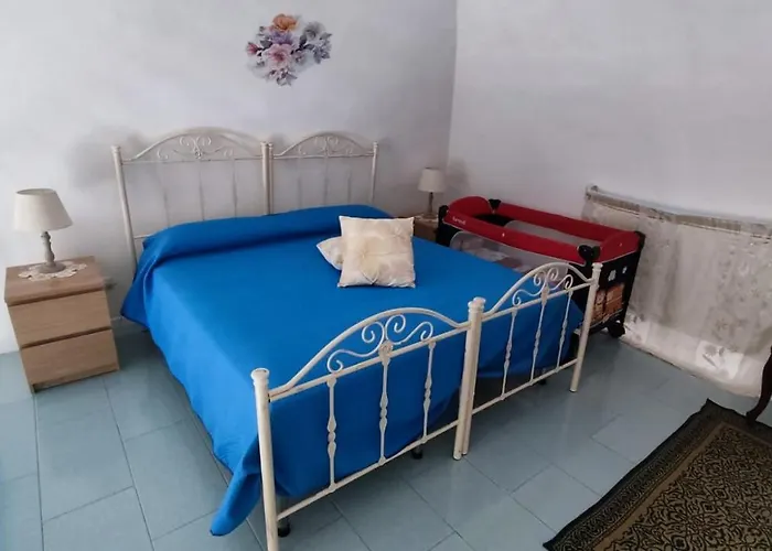 House Sasanelli * בארי